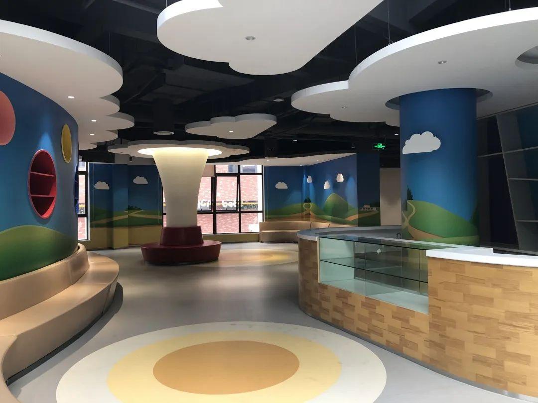 产业融合趋势下工业旅游的高质量发展路径研究